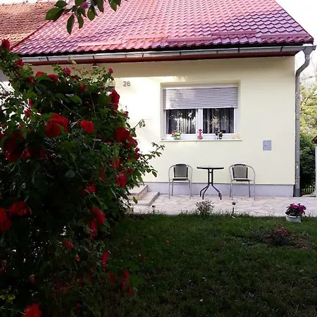 Gospic Riverside Apartment Exterior photo